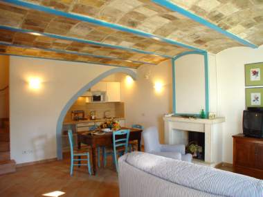 Sitting room and kitchen